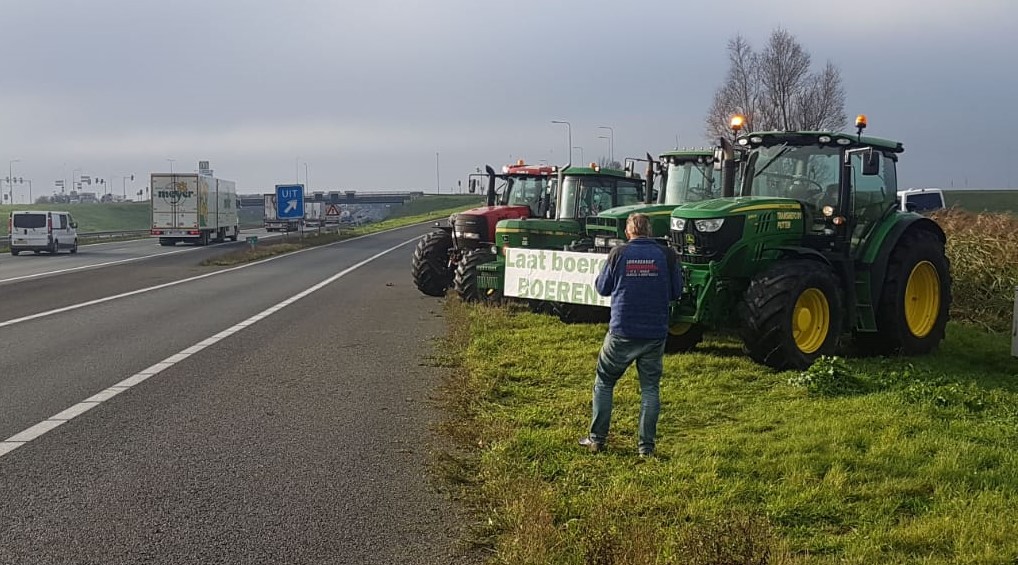 Tractor actie boeren tegen stikstof impasse25-11-2019